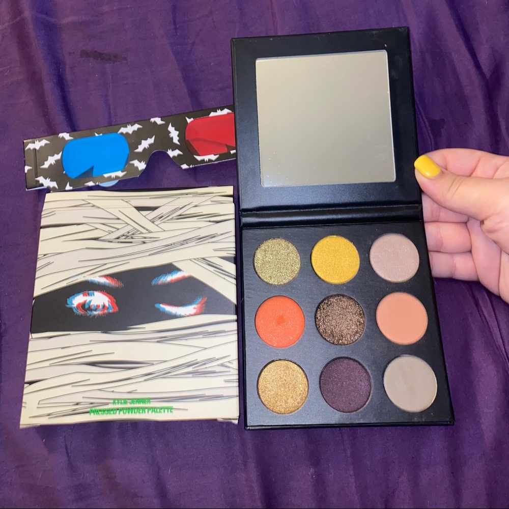 Kylie Cosmetics Mummy Eyeshadow Palette
